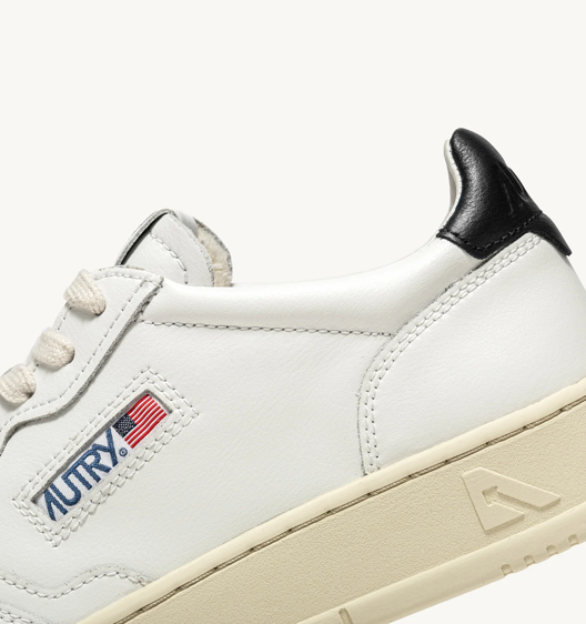 Autry Medalist Low - Leather/Leather - White/Black