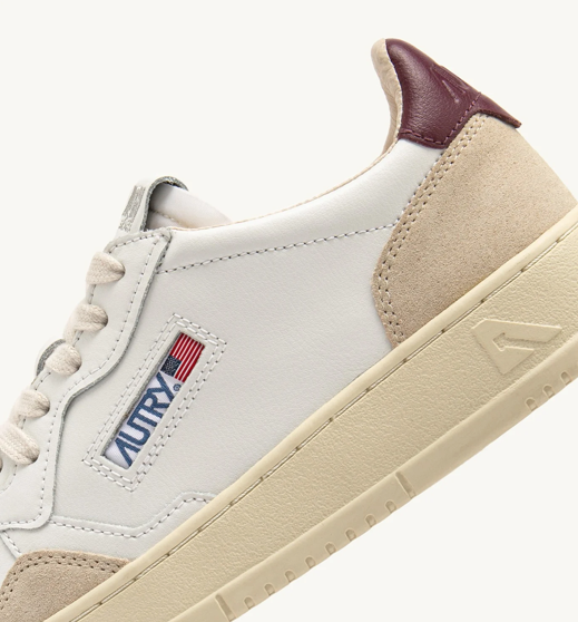 Autry Medalist Low - Leather/Suede - White/Burgundy