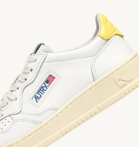 Autry Medalist Low - Leather/Leather - White/Lemon