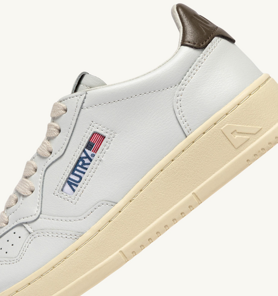 Autry Medalist Low - Leather/Leather - White/Chocolate